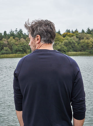 ZQ Merino Wool Jersey Long Sleeve Super 120s Navy Crew neck top. Raglan crew neck long sleeve which is designed to be worn as a base layer or as a smart crew neck. Traceable ZQ merino wool from New Zealand.